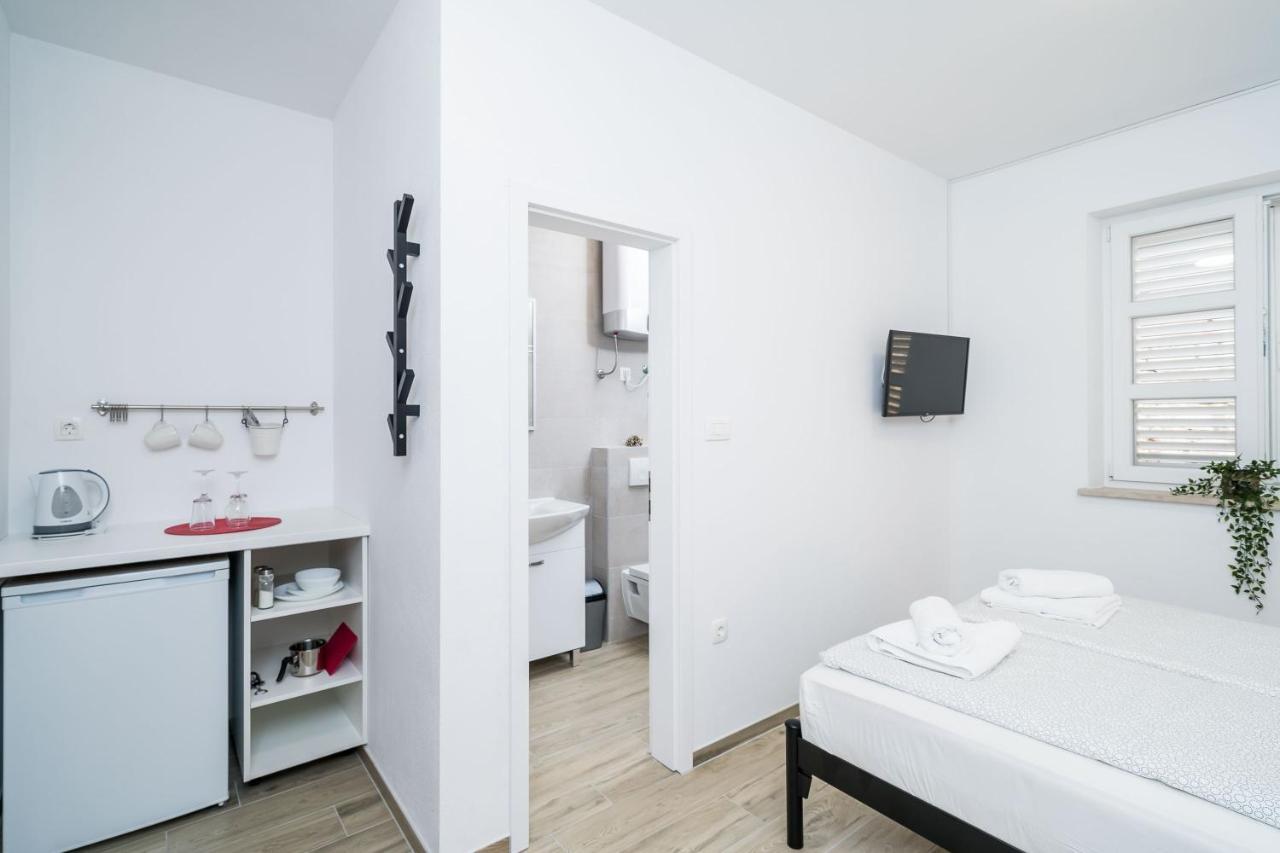 Residence & Pool Villa Schwarz Suites Cavtat Ngoại thất bức ảnh